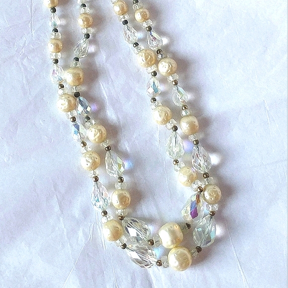 BAROQUE PEARL & AURORA BOREALIS GLASS CRYSTAL NECKLACE - DOUBLE STRAND - Picture 2 of 9